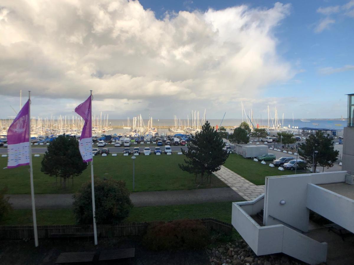 Nur 50M Zum Yachthafen Und 100M Zum Strand キール エクステリア 写真